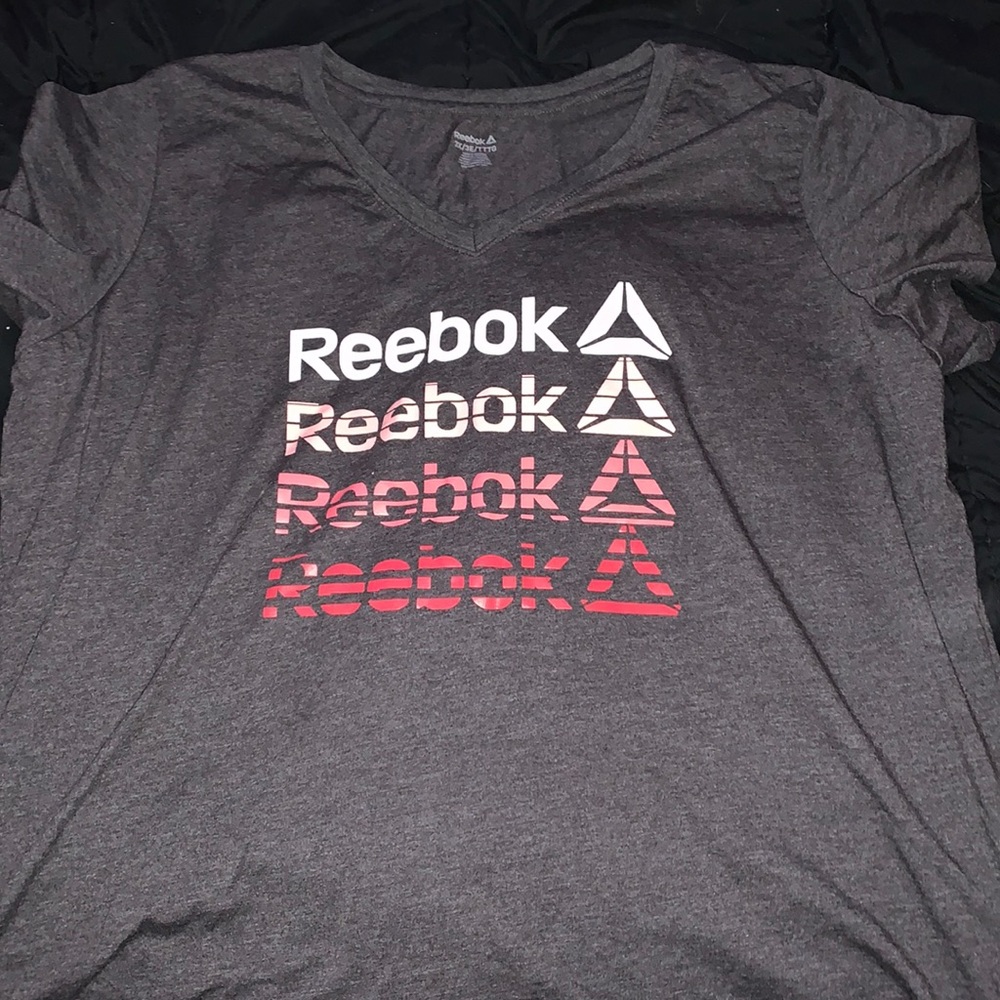 3X Reebok Gray Athletic shirt